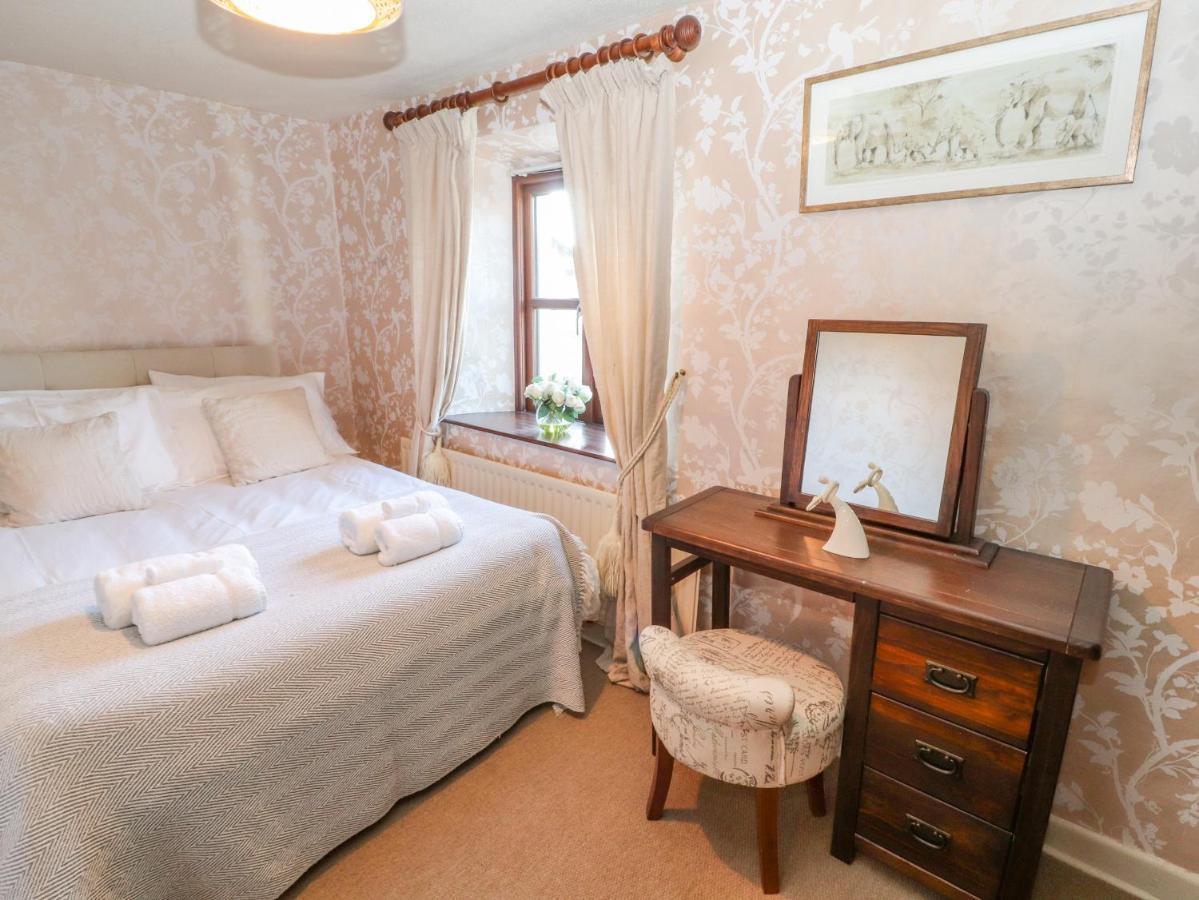 Clerk Beck Cottage Улверстон Экстерьер фото